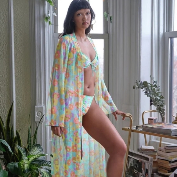 Savage X Fenty Intimates Sleepwear Savage X Fenty Free Spirit Floral Vip Box Set Poshmark Savage X Fenty Intimates Sleepwear Savage X Fenty Free Spirit Floral Vip Box Set Poshmark